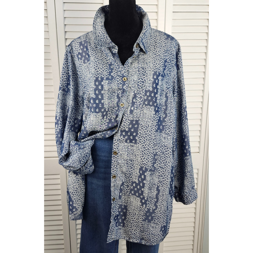 Catherines Chambray Button Down Top 0X or 14 - 16 Patchwork Pattern